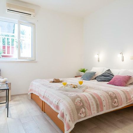 Lily'S Apartments Dubrovnik Buitenkant foto