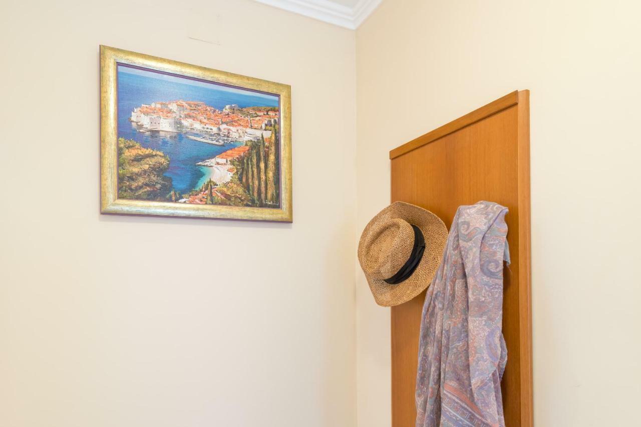 Lily'S Apartments Dubrovnik Buitenkant foto